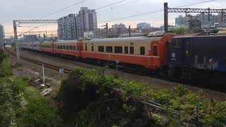 1次環島觀光列車 E213本務 1080813