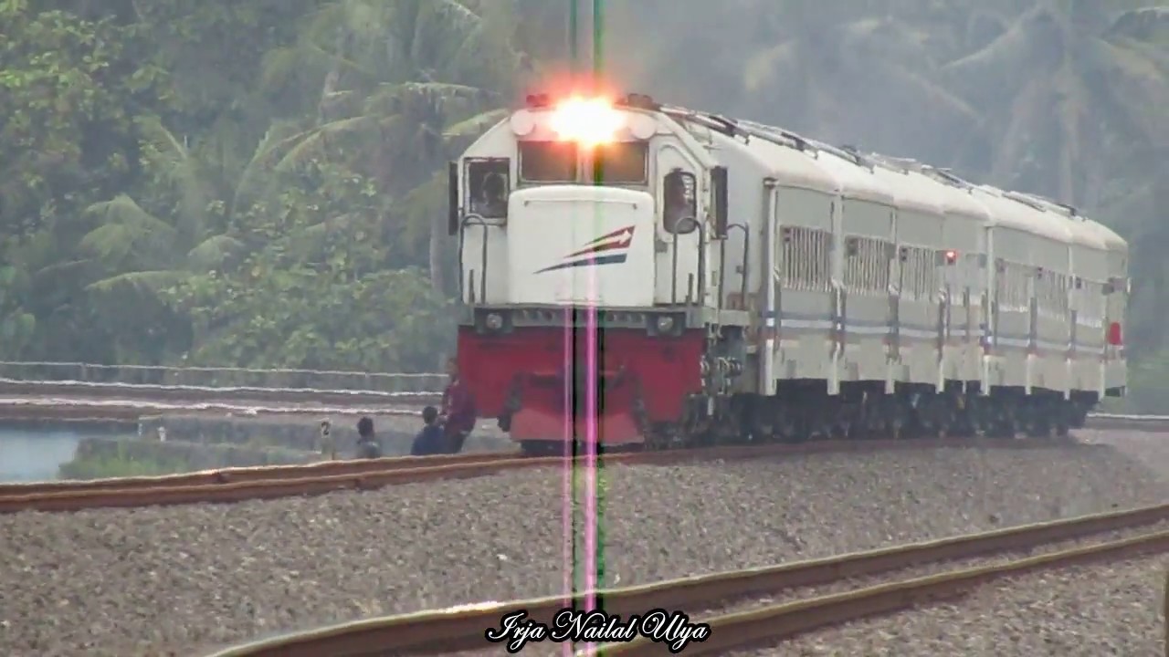 10 Kereta Api Raja Super Ngebut Part 2