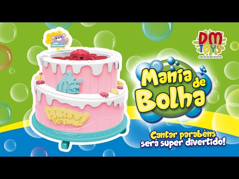 Bolo de aniversário fake solta bolhas de sabão, canta parabéns  e luzes