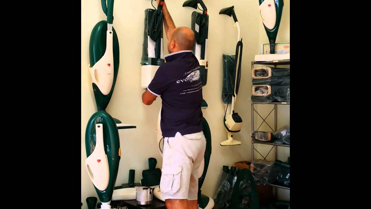 Offerta Folletto usato by Evoluzione Casa con 1 anno o 5 anni di  Garanziascopri perchè ! - YouTube