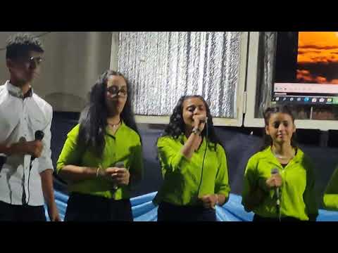 ترنيمة اسمة يسوع فيرينا اسحق كورال بيهيت بى راشى