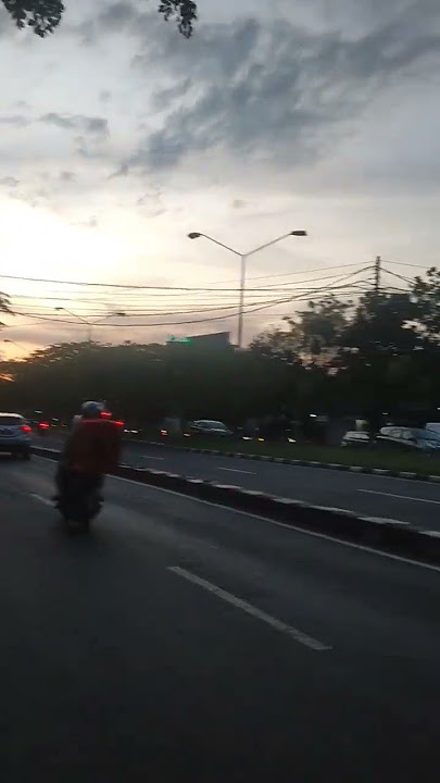 suasana sore menjelang magrib di Bandung#shorts