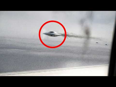 30 Times Pilots Captured What No One Was Supposed to See - YouTube