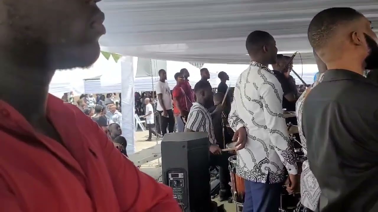 Shadrack Yawson and James Mireku at Apostle Dr. Michael Ntumy’s funeral.#asaphdiary#jamesmireku#