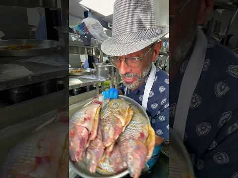 سمك بلطي مقلي من عم بهيج ملك الفسفور العجيب والطعم نار