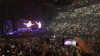 Love of My Life - Brian May & (hologram) Freddie Mercury - Queen - Madison Square Garden, NY 8.6.19