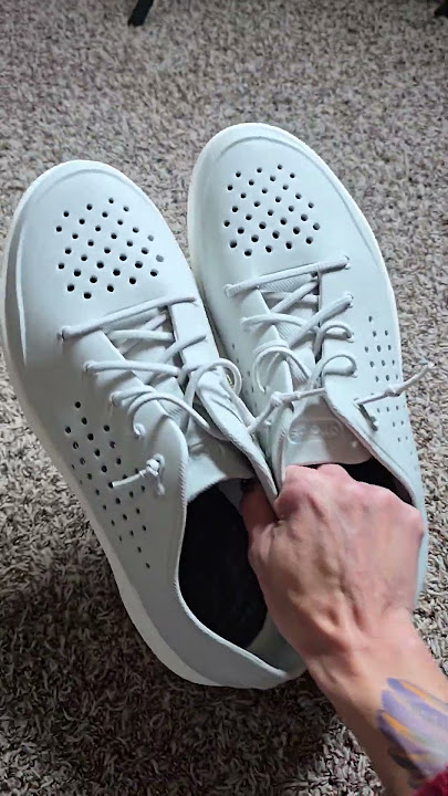 Download lagu These are the lightest, bounciest, easiest-to-wear sneakers ever. They’re Crocs-level comfy