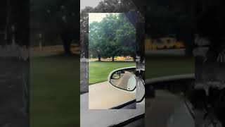 Yellow School bus parking lot screenshot 4