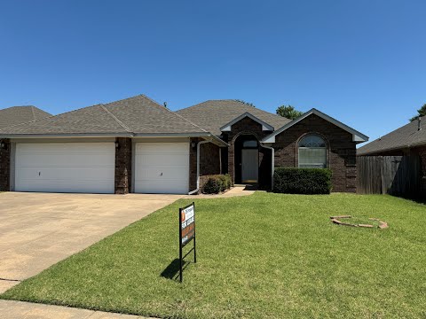 1717 SW 33rd Street, Moore, OK home video tour