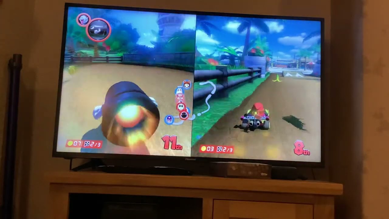 Ben and Sam smash Mario Kart