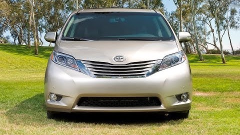 2015 Toyota Sienna - TestDriveNow.com Preview by Auto Critic Steve Hammes