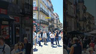 Lively Porto PORTUGAL