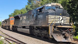 Railfanning CSX, Norfolk Southern, BNSF in Piscataway 6-15-26: EMD SD70ACU 7258 leading 22X, & more!