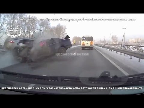 31.10.2016 20 км трассы Красноярск-Железногорск около Сосновоборска произошла смертельная авария 31.10.2016 20 км трассы Красноярск-Железногорск около Сосновоборска произошла смертельная авария