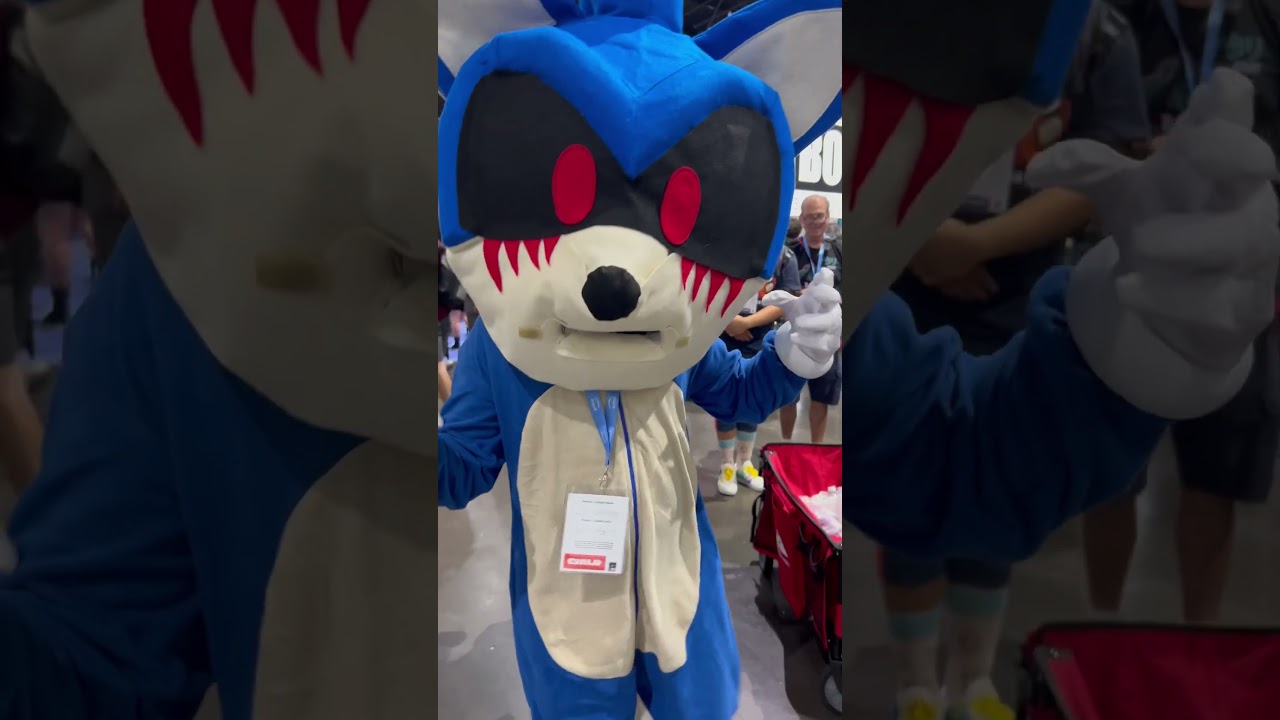 Sonic Exe the Hedgehog Cosplay 