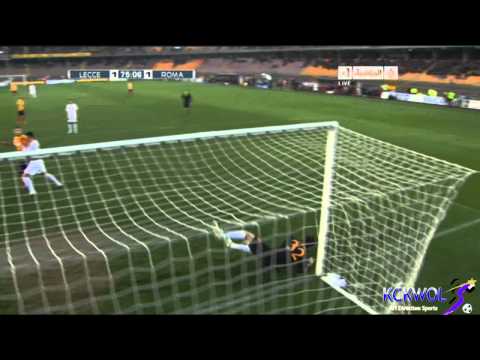 Roma vs  Lecce 2-1 - All Goals &amp; Match Highlights HD - 04-03-2011