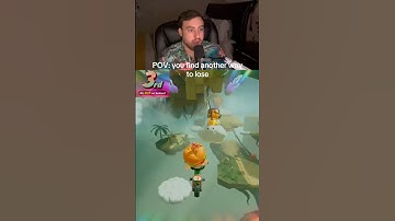 The banana side swipe is BANNED #mariokart #gaming #twitch #fyp #streaming