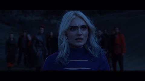 Addison Meets the Vampires | ZOMBIES 4: Dawn of the Vampires