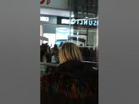 ФАН ВСТРЕЧА С ПОЛИНОЙ ДЕНИСОВОЙ #папиныдочки - YouTube