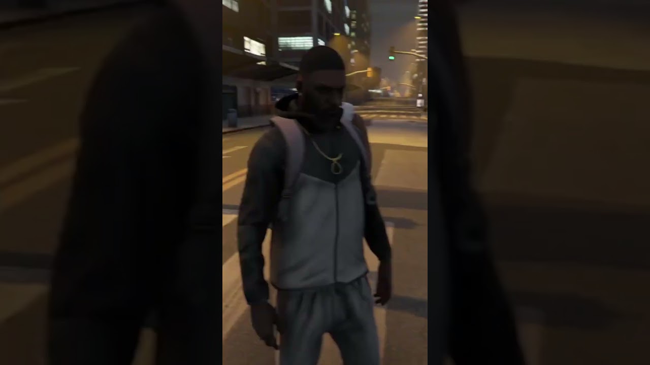 He walked off to a crazy elbow😭 