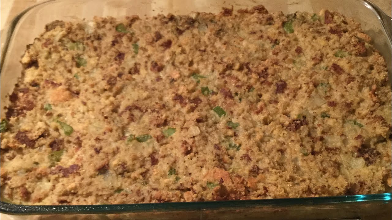 Grandma's Southern Cornbread Dressing Recipe - Erhardts Eat