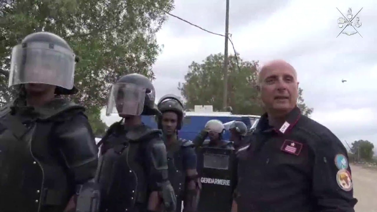 MIADIT 10 Somalia Concluso Il 1 Corso Gendarmeria Femminile YouTube