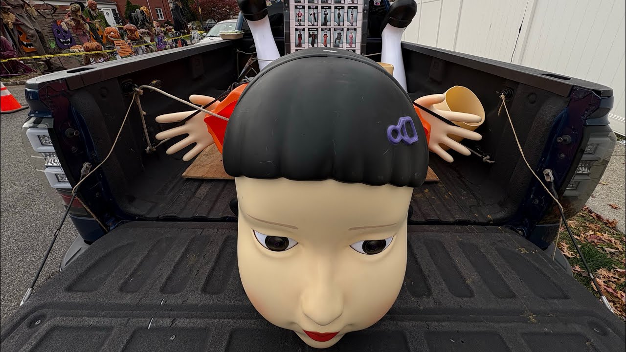 Loading Up Young Hee Spirit Halloween 