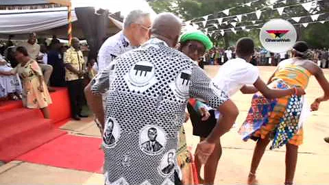 Ex-President JJ Rawlings and his wife exhibit dance prowess at Achimota 90th anniversary celebration