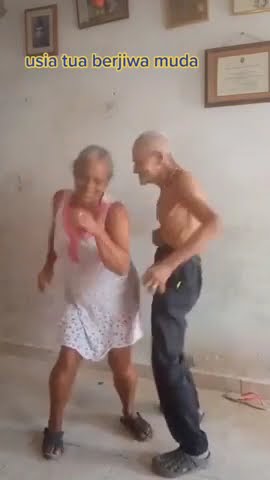 joget lagu Minang kakek nenek