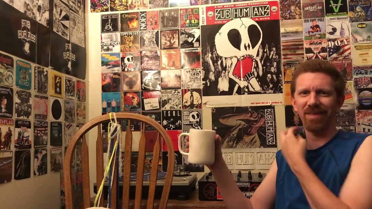 Shnootz - Reaction Video (Genesis - Mama [Long Version])