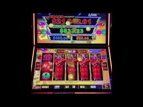 We WON BIG Using This NEW Slot Machine Strategy in Las Vegas!