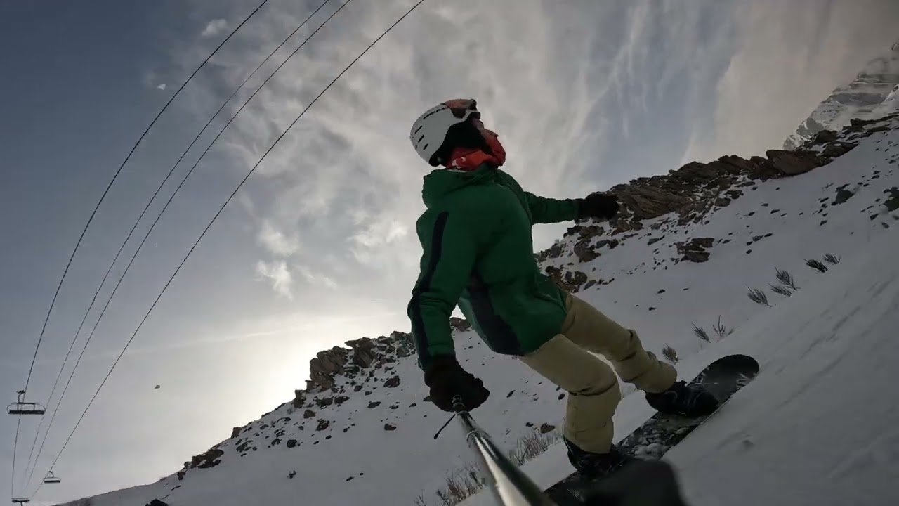 Ergan Kayak Merkezi’nin Uzun Pistlerinden Heyecanlı Bir İniş