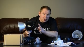 Alien Bees B1600 Flash: Un-Boxing & First Impressions
