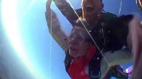 Julie Juneau's First Skydive!