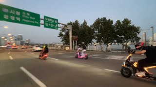 Electric Scooter WEPED Dark Knight Dynamic Han River drive