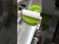 НЕОБЫЧНЫЕ РОЛИКИ ДЛЯ МОНПАНСЬЕ: раскатывают карамельный пласт нужной толщины перед формовкой конфет