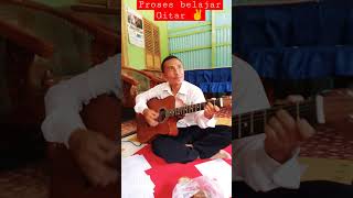 Proses Belajar Gitar Pemula shorts