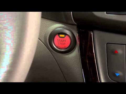 Video: Jak nastartujete tlačítko na Nissanu Sentra?