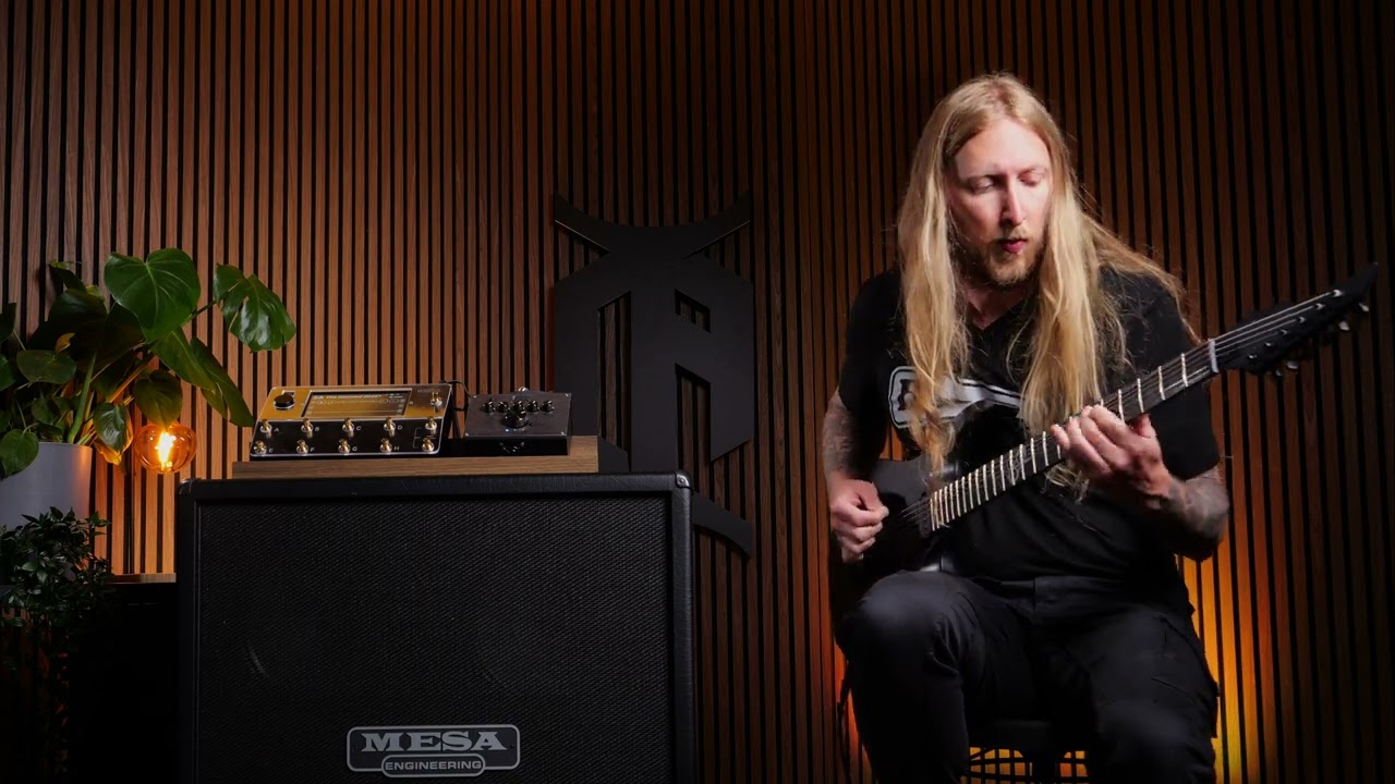 A2.6FBB-29 – Flame Black Burst