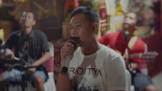 Live Performance Raditya Band | TUM (Tresna Uyak Materi)