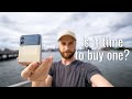Samsung Galaxy Z Flip 3 Real-World Test (Camera Comparison, Battery Test, & Vlog)