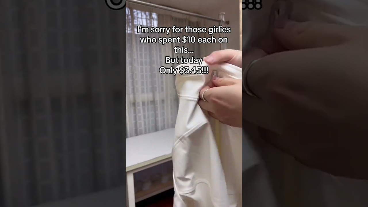 Shop Black Friday & Cyber Monday Deals on Fashion and Gym Sets! 