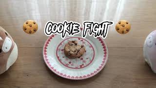 Cookie fight 🤣🍪