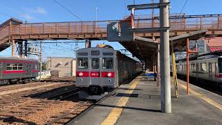 長野電鉄　長野線　須坂駅　1番線　8500系T5編成　上り長野行き　新型車両3000系