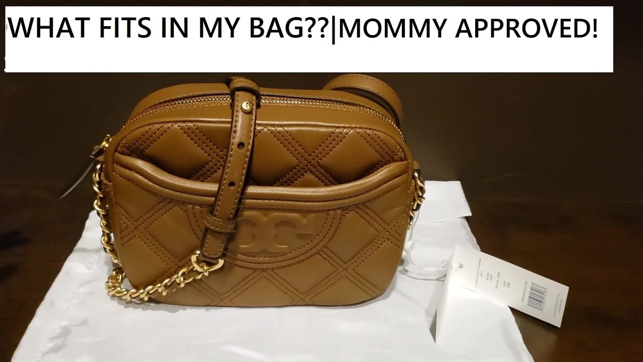 What fits in fleming camera bag |Tory Burch |Mom Approved ;) - YouTube