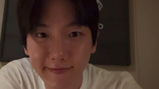 @baekhyun 오빠 생일 축하해요! 사랑해요! ❤️