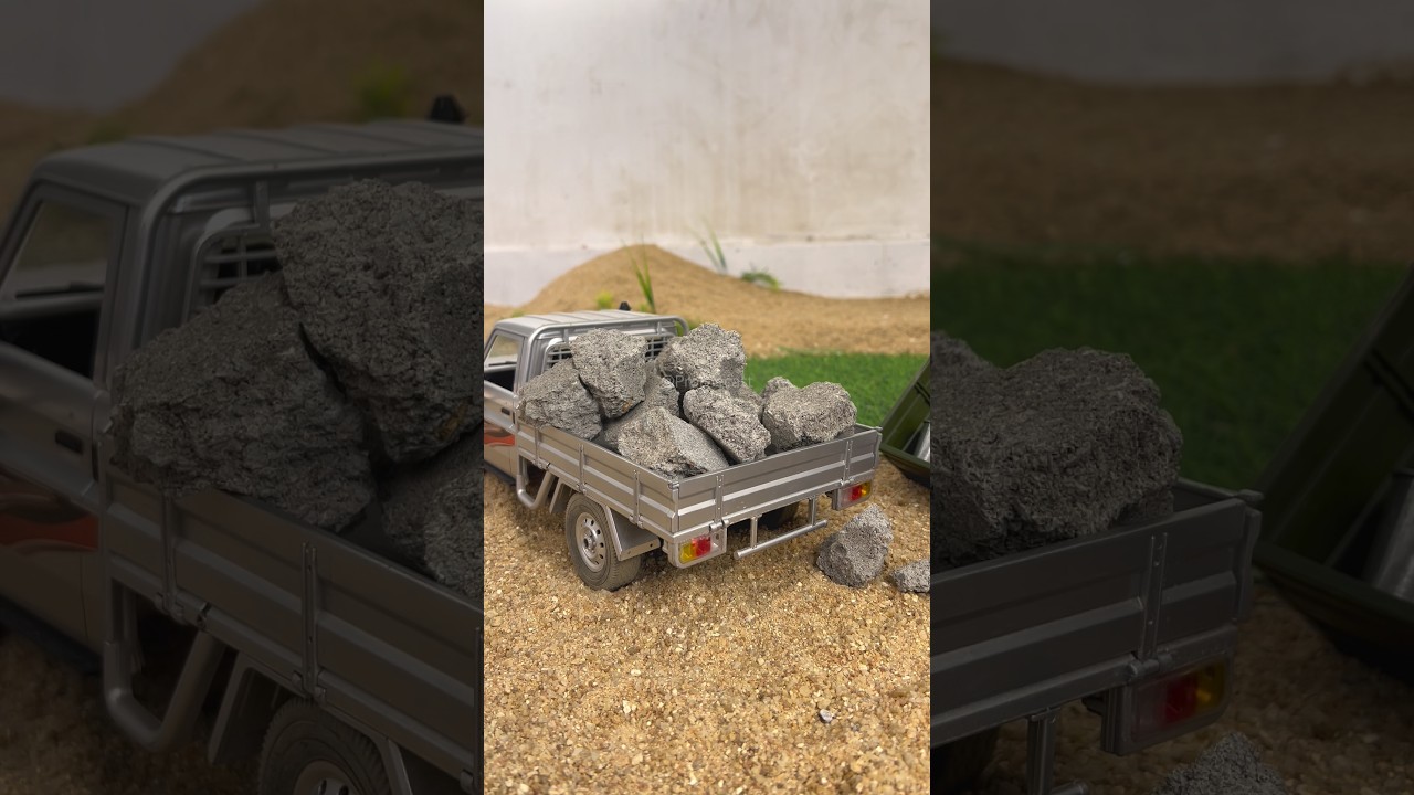 MN82 Toyota Land Cruiser PickUp Heavy Stone 