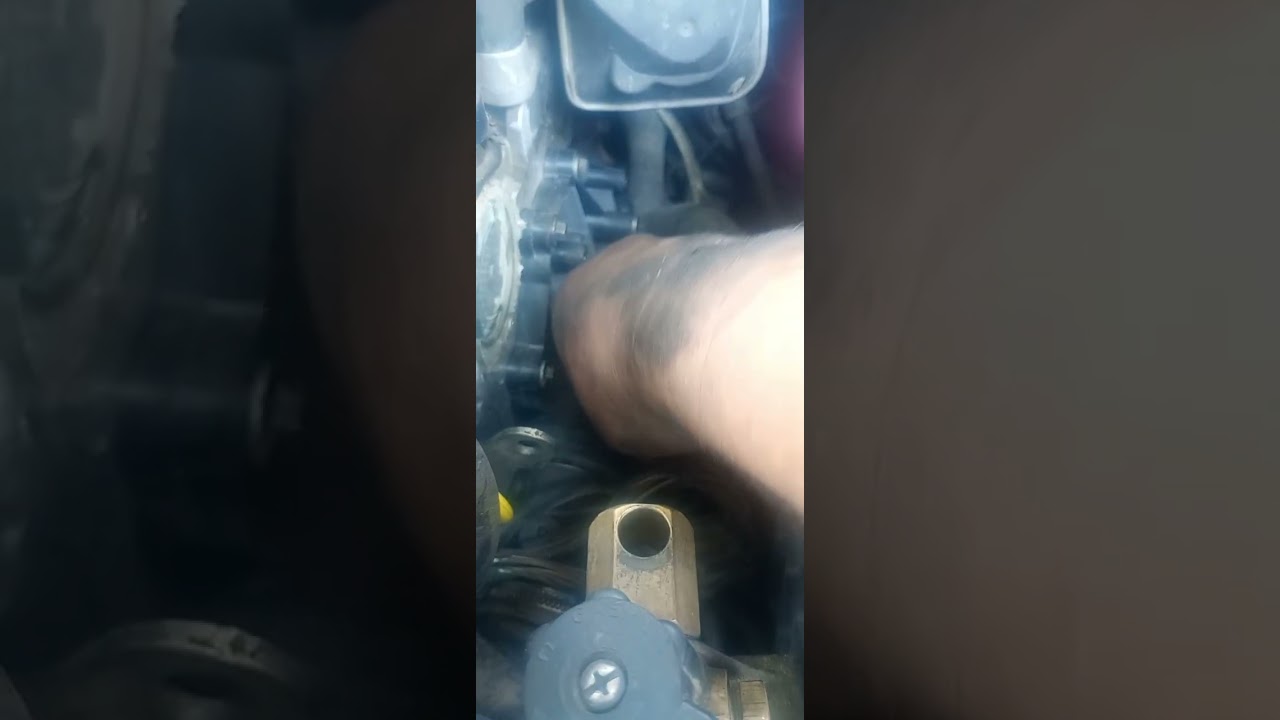 Cambio de radiador y electro ventilador de Renault fluence paso a paso