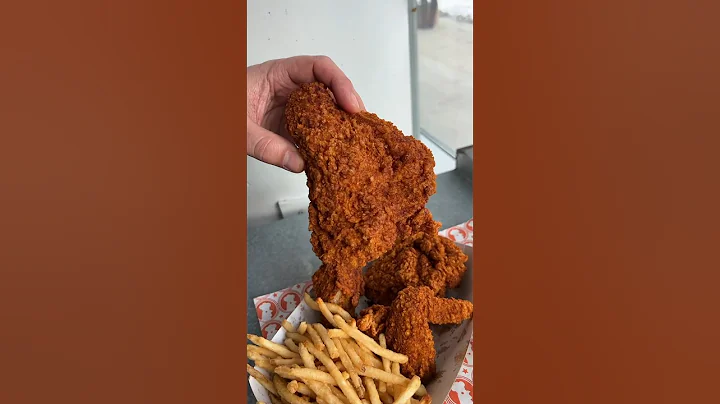 Some of the best fried chicken in NYC is coming out of Blue Ribbon Fried Chicken! #DEVOURPOWER #yum - DayDayNews