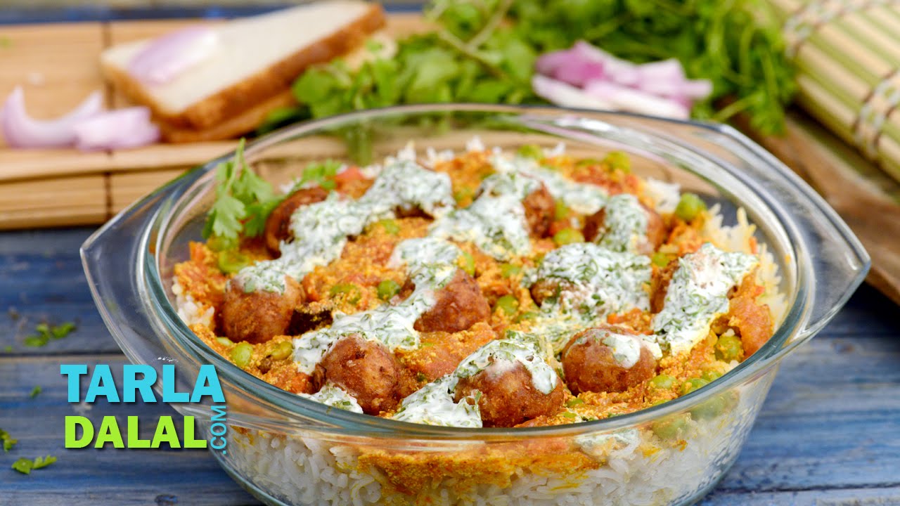 Layered Bread Kofta Biryani Recipe by Tarla Dalal